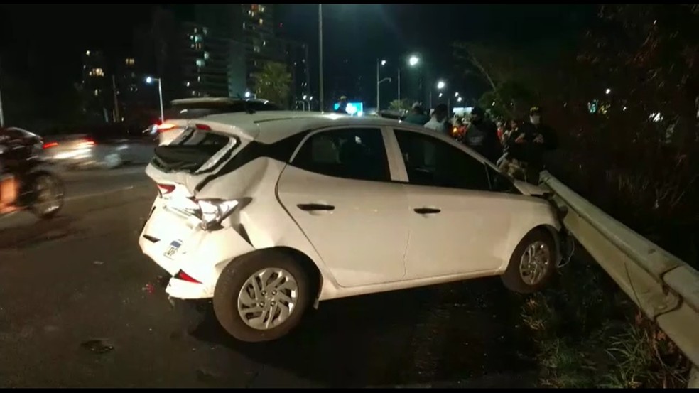 Acidente na Ponte Juscelino Kubitschek, em Teresina — Foto: Reprodução