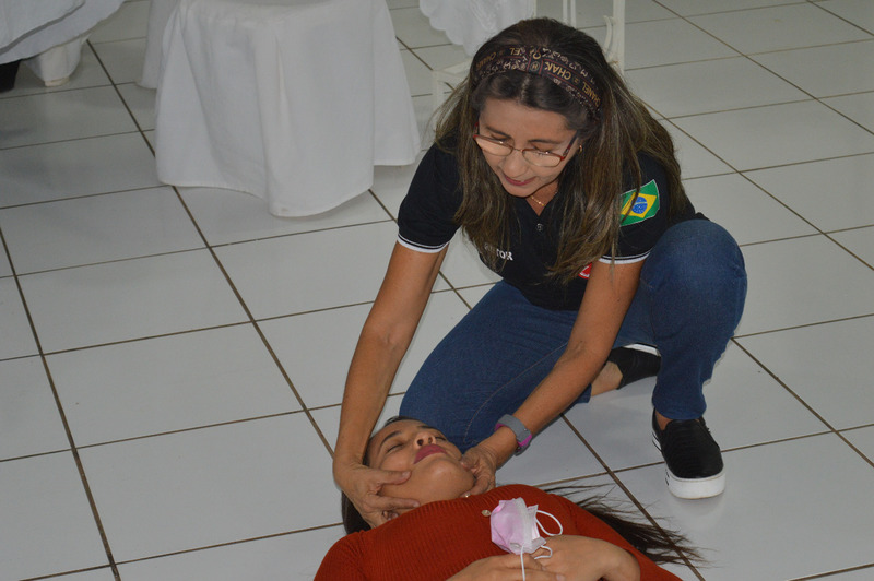 A capacitação foi realizada no Salão de Festas do Restaurante Gaudêncio (Foto: Isael Pereira)