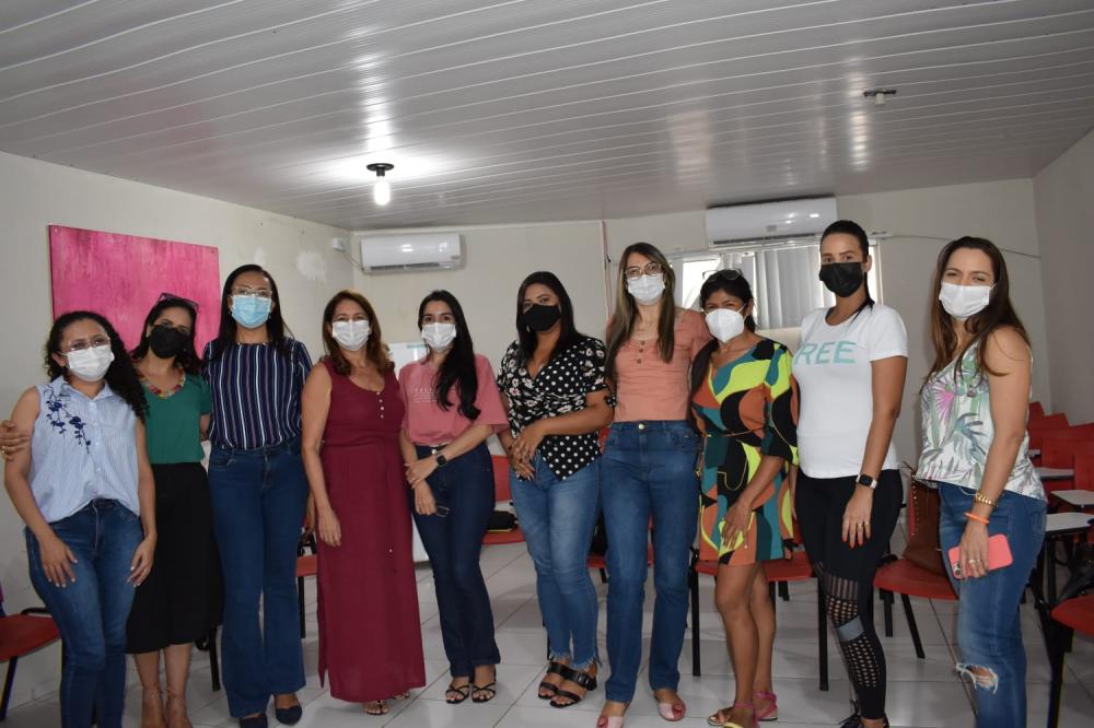 O encontro reuniu diversos profissionais da área nutricional de Picos (Foto: Jackelany Vasconcelos)