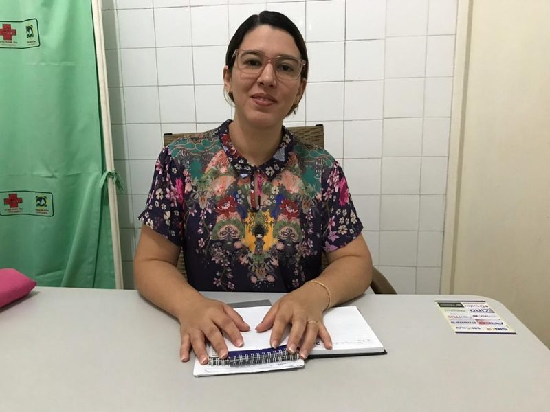 Coordenadora da CLISAM, Viviane de Araújo Bezerra