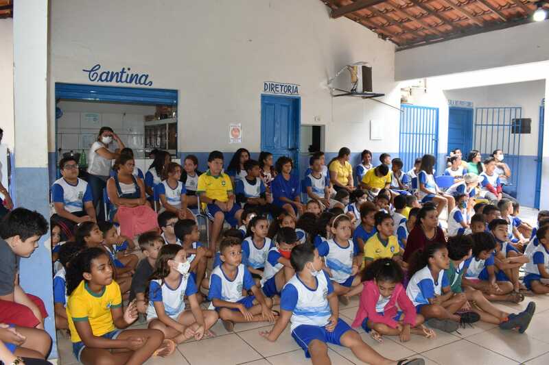 Crianças de várias Escolas de Picos foram contempladas com as ações educativas (Foto: Jackelany Vasconcelos)