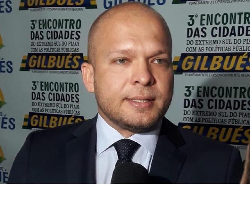 Prefeito Léo Matos 