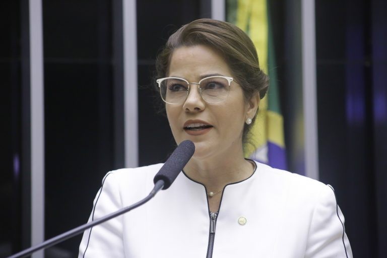 Deputada Mara Rocha, autora do projeto de lei - (Foto: Paulo Sérgio/Câmara dos Deputados)