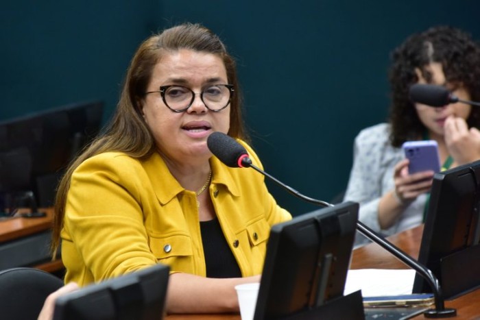 Deputada Helena Lima, relatora do projeto de lei - (Foto: Zeca Ribeiro/Câmara dos Deputados)