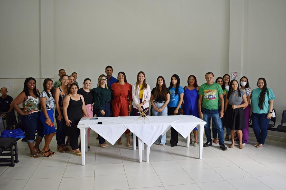 Roda de conversa contou com a participação de gestores, profissionais e mães de crianças assistidas pelo Projeto de Musicoterapia (Foto: Isael Pereira)