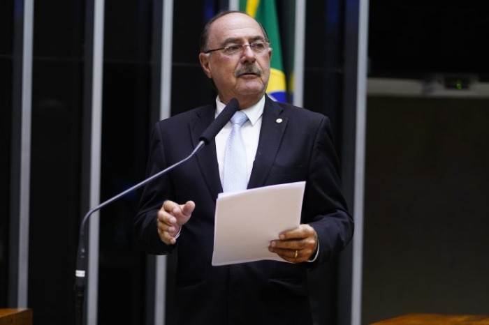 Dr. Zacharias Calil, relator do projeto - (Foto: Pablo Valadares/Câmara dos Deputados)