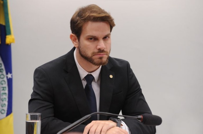 Deputado Felipe Becari, relator do projeto de lei - (Foto: Renato Araújo/Câmara dos Deputados)