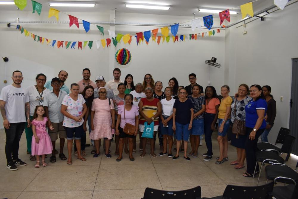 Palestras sobre hábitos saudáveis na hora de se alimentar (Foto: Daniel Holanda)