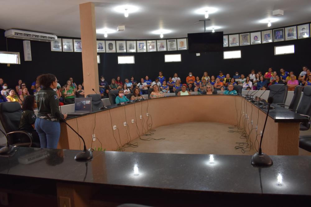 Palestra contou com a presença de vários ACS do município (Foto: Rawena Sousa)