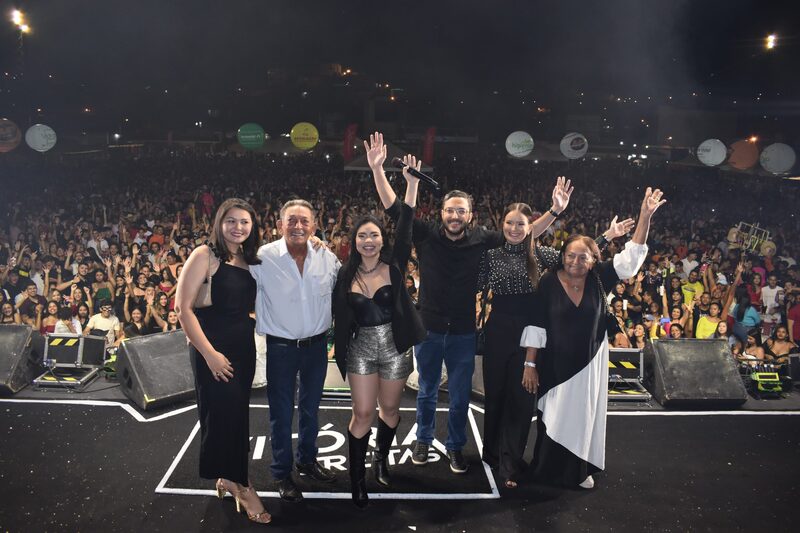 Festa em comemoração aos 133 anos de emancipação política de Picos (Foto: Isael Pereira)