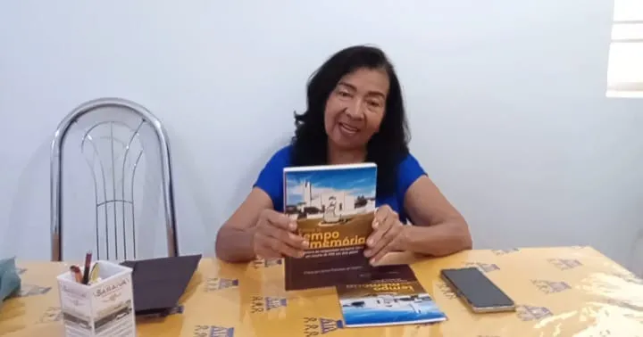Maria do Carmo, professora aposentada, lançará livro sobre a história do bairro Junco na cidade de Picos