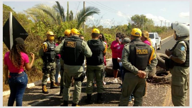 Protesto na PI-130. (foto: Fala Piauí)