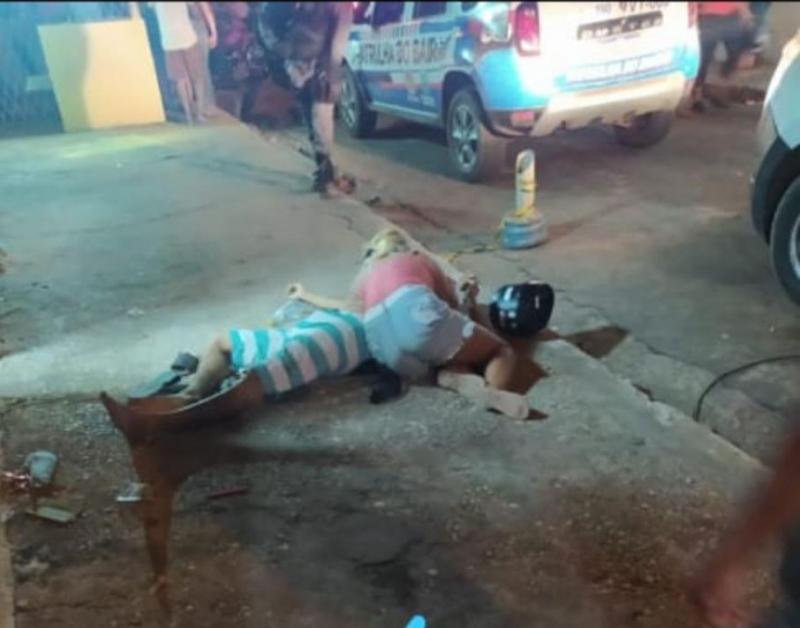 Uma das vítima morreu na porta da Casa de Show. 