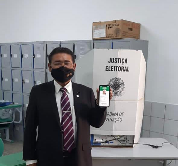 Presidente do TRE-PI - Desembargador José James Gomes Pereira. 