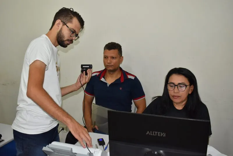 Uma novidade nesse recadastramento é a utilização inédita da biometria e do reconhecimento facial.