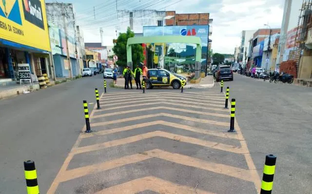 A intenção é melhorar o fluxo de veículos no local, considerado crítico.