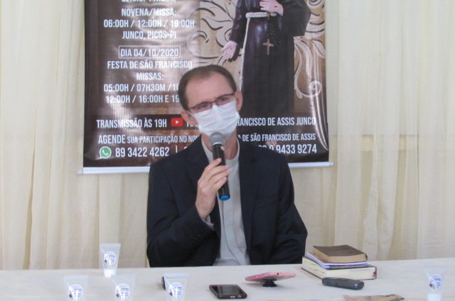 Padre Sebastião Santos 