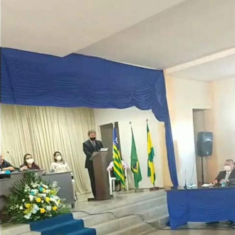 Momento de cerimônia de posse em União 