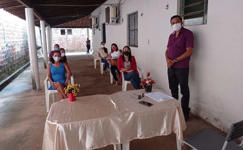 Reunião no CRAS