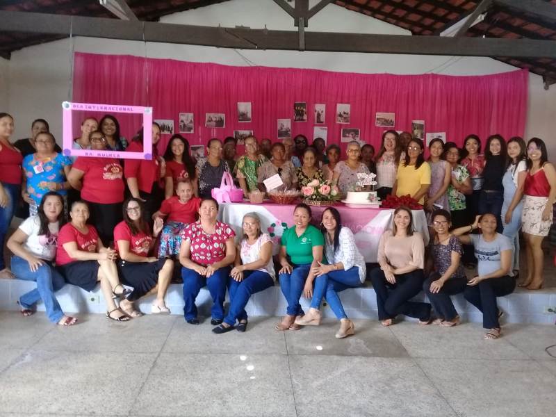 Homenagem ao Dia Internacional da Mulher 