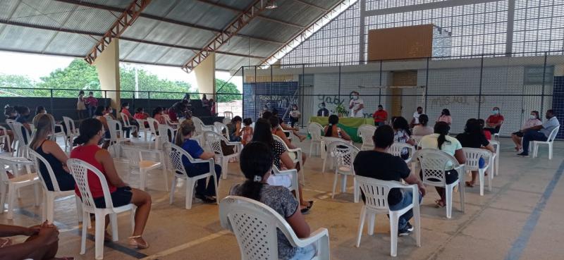 Reunião com os pais