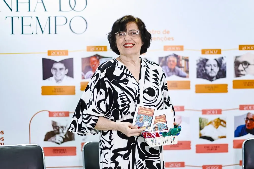 “Cordel é resistência, memória e identidade”: Maria Ilza Bezerra celebra 25 anos dando voz às mulheres e eternizando a cultura popular