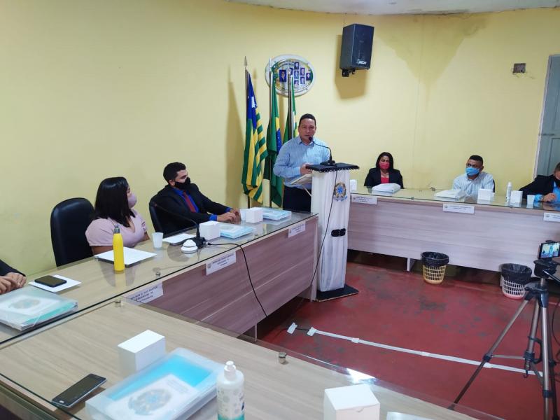 Prefeito Discursa na Câmara de Vereadores