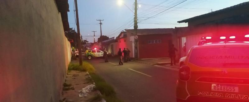 Policial militar é contido e preso atirando em via pública na Zona Norte de Teresina — Foto: Divulgação