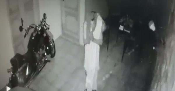 Bandido se benze e agradece ao conseguir furtar casa em Teresina