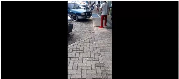 Mulher é esfaqueada pelo ex-companheiro no Centro de Teresina